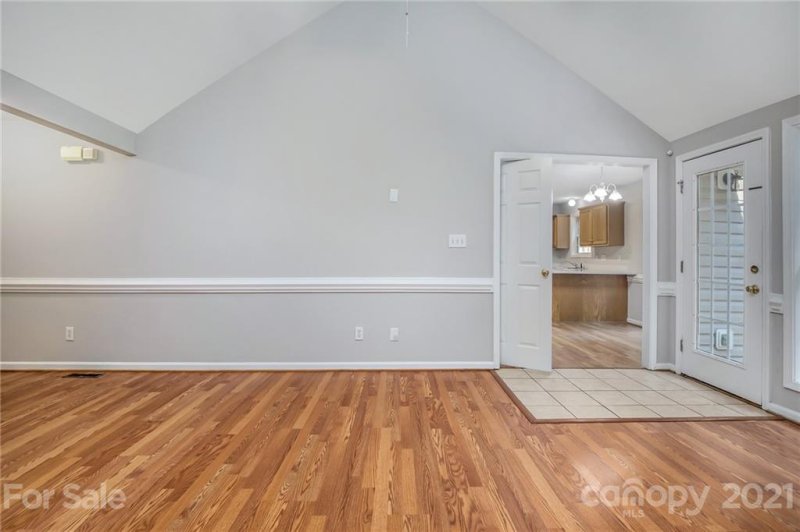 Property image 3 at 708 Cove Road, Gastonia, NC 28052