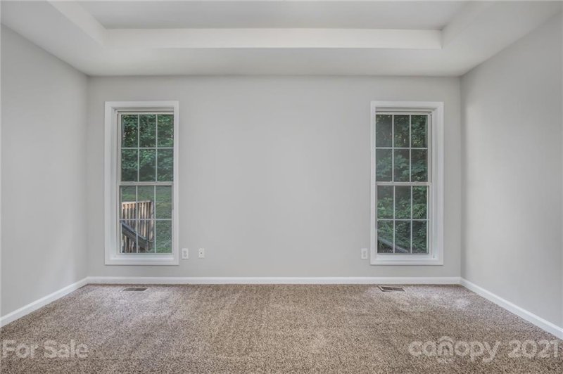 Property image 4 at 708 Cove Road, Gastonia, NC 28052