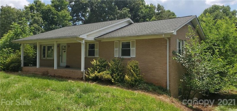 Property image 2 at 806 Edgewood Road, Bessemer City, NC 28016