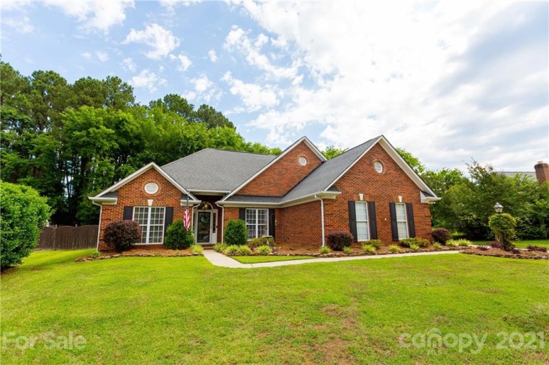 Property image 2 at 3577 Cedar Springs Drive, Concord, NC 28027