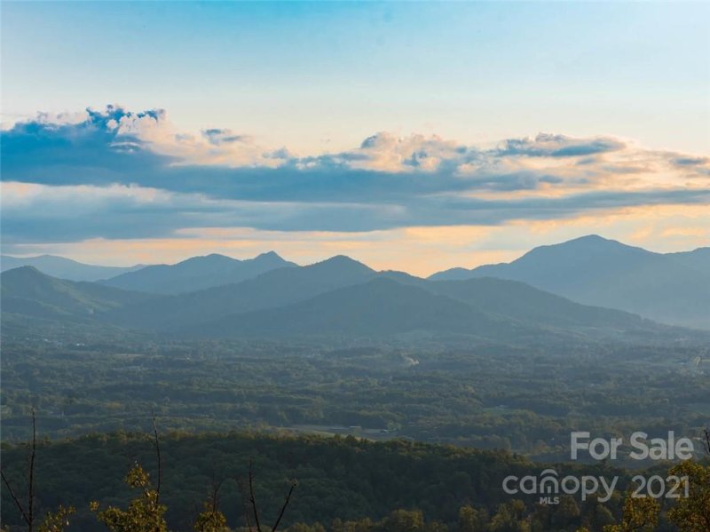 289 Serenity Ridge Trail