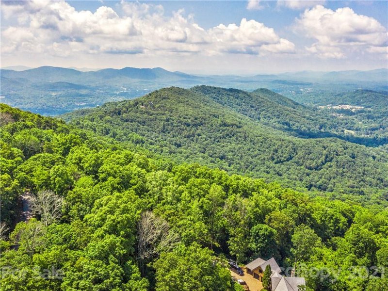 Property image 4 at 65 Skycliff Drive, Asheville, NC 28804