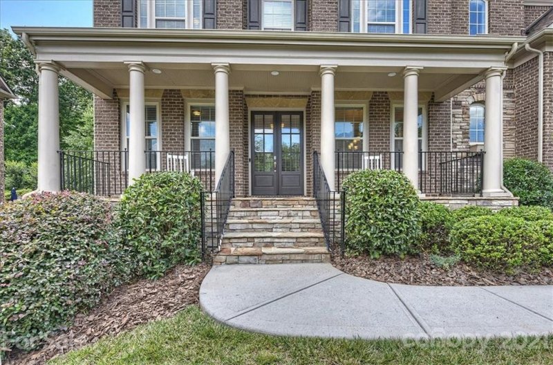 Property image 3 at 16068 Reynolds Drive, Fort Mill, SC 29707