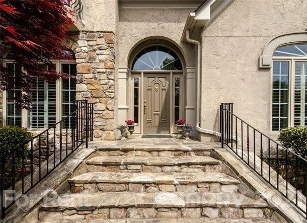 Property image 2 at 5523 Challis View Lane, Charlotte, NC 28226