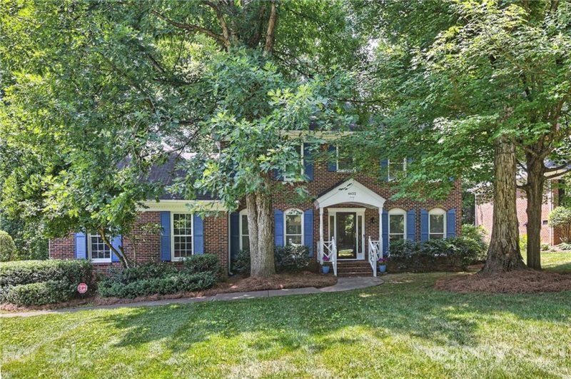 Property image 2 at 4422 Pendale Road, Charlotte, NC 28210