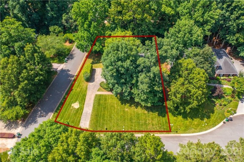 Property image 3 at 4422 Pendale Road, Charlotte, NC 28210