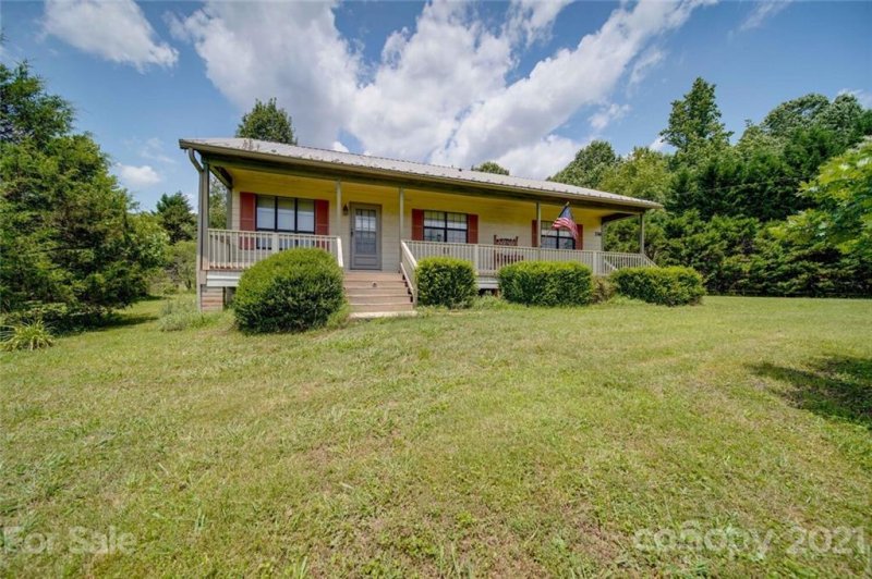 336 Deerchase Circle