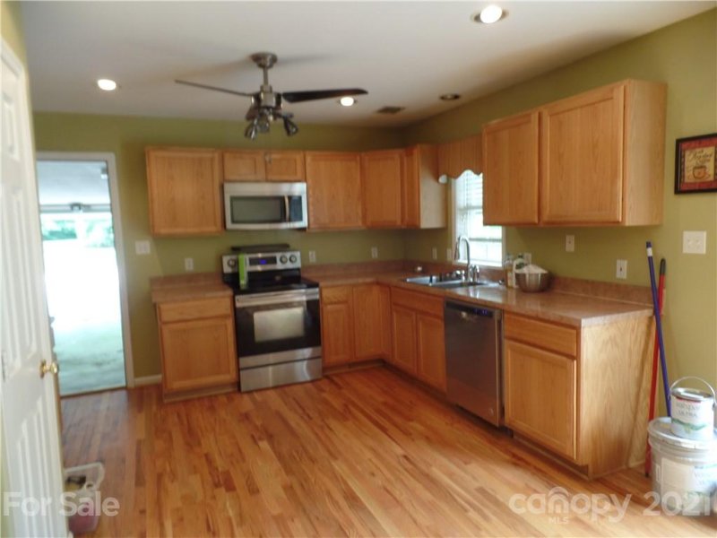 Property image 3 at 86 Clayton Road, Waynesville, NC 28786