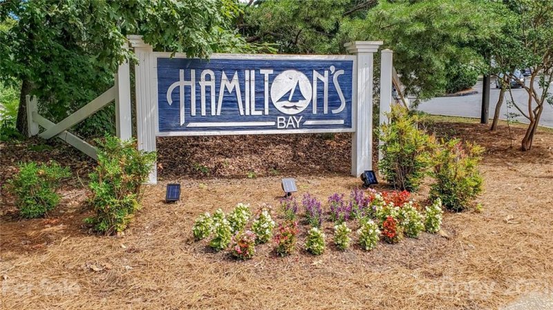 Property image 2 at 36 Hamiltons Harbor Drive, Lake Wylie, SC 29710