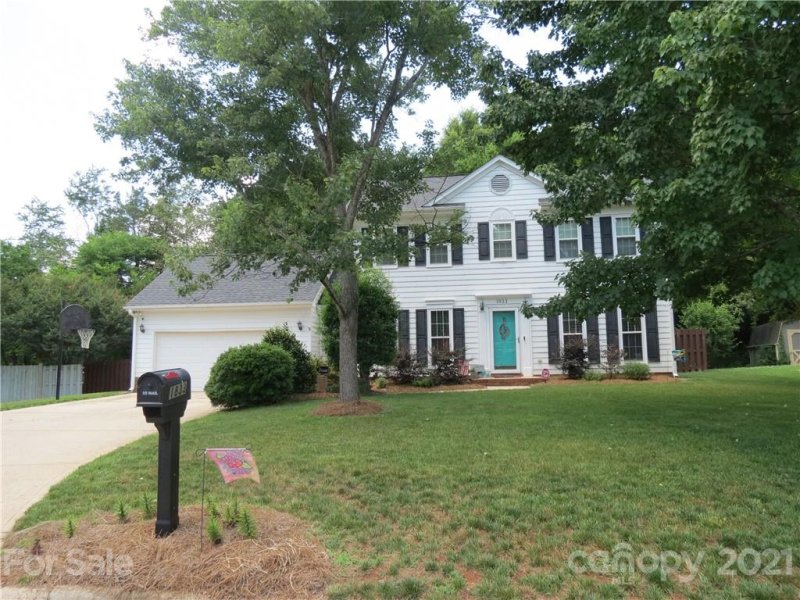 Property image 3 at 1833 Middlebury Court, Kannapolis, NC 28081