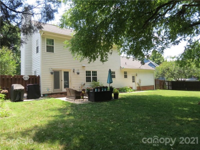 Property image 4 at 1833 Middlebury Court, Kannapolis, NC 28081