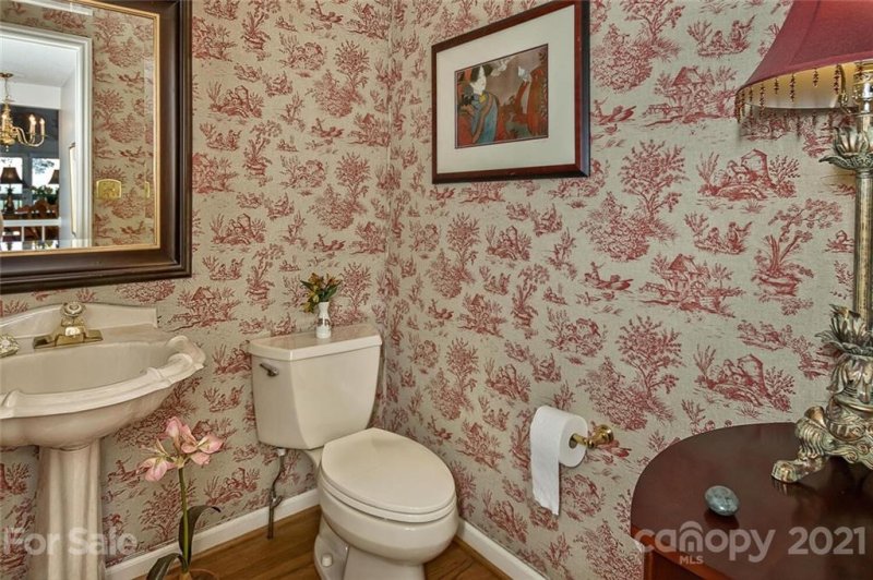 Property image 4 at 2601 Timber Trail, Asheville, NC 28804