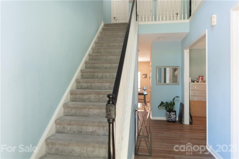 Property image 4 at 6623 Bittinger Court, Charlotte, NC 28216