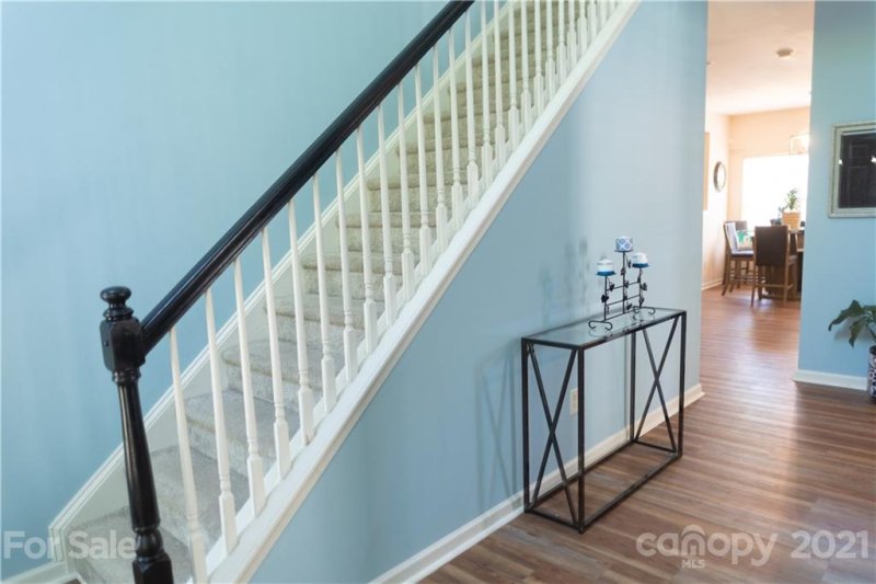 Property image 5 at 6623 Bittinger Court, Charlotte, NC 28216