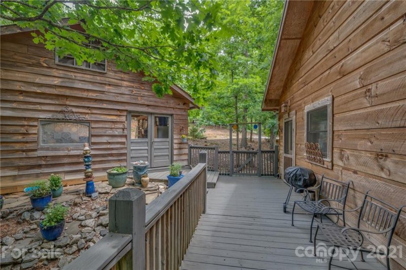 Property image 4 at 318 Springbrook Drive, Columbus, NC 28722