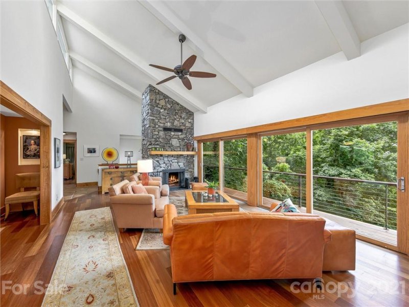 Property image 5 at 22 Sunset Summit, Asheville, NC 28804