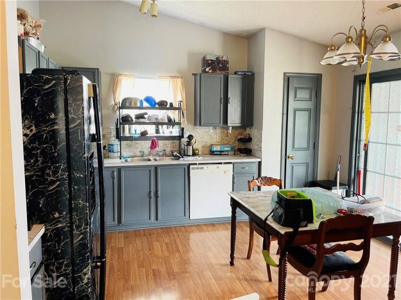Property image 5 at 1741 Southwind Drive, Charlotte, NC 28216