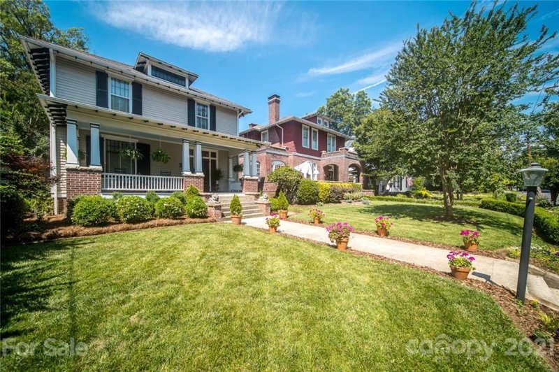 Property image 2 at 215 W Thomas Street, Salisbury, NC 28144