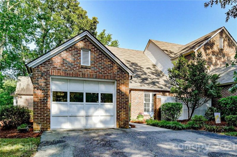 Property image 2 at 806 Colony Oaks Drive, Monroe, NC 28112