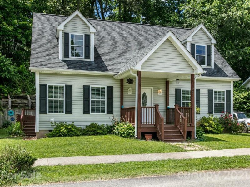 Property image 2 at 21 Grove Garden Avenue, Candler, NC 28715