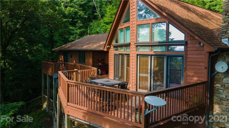 Property image 2 at 123 High Top Lane, Asheville, NC 28803