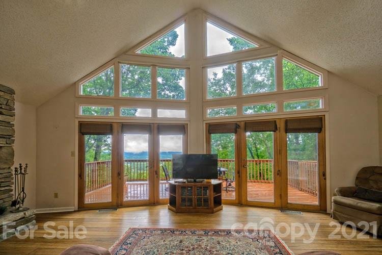 Property image 5 at 123 High Top Lane, Asheville, NC 28803