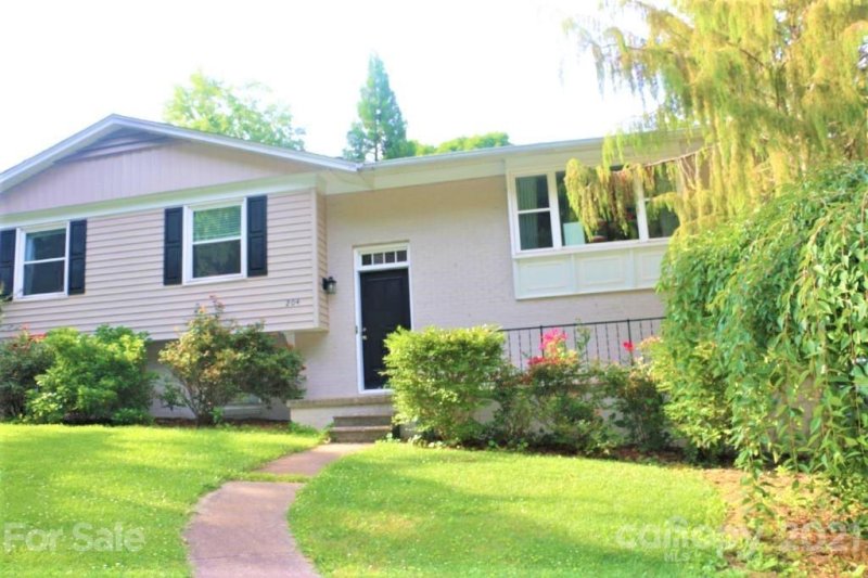 Property image 2 at 204 St Johns Street, Arden, NC 28704