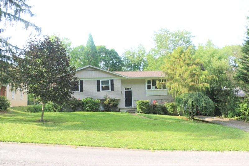 Property image 5 at 204 St Johns Street, Arden, NC 28704