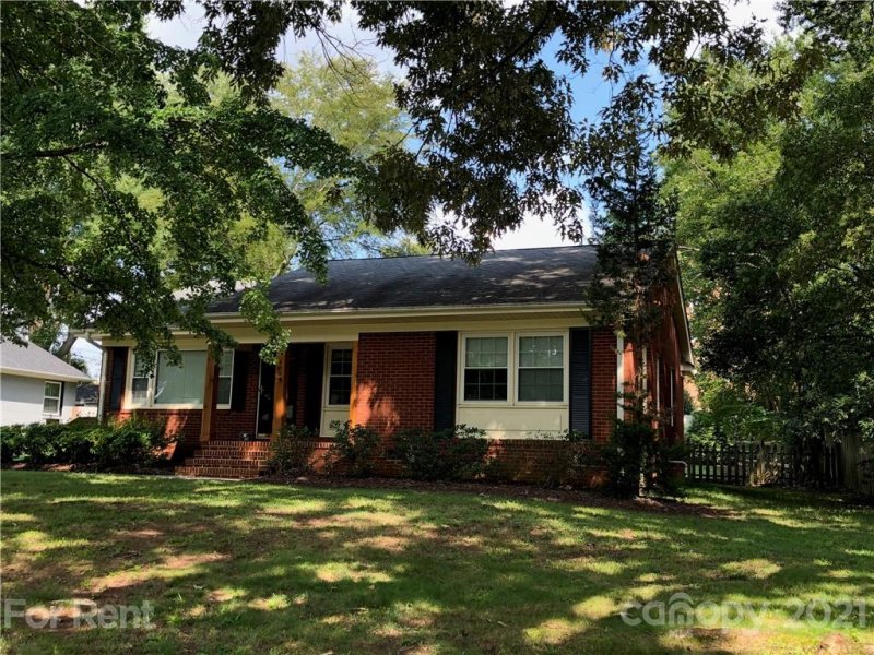 Property image 2 at 4809 Walden Court, Charlotte, NC 28210