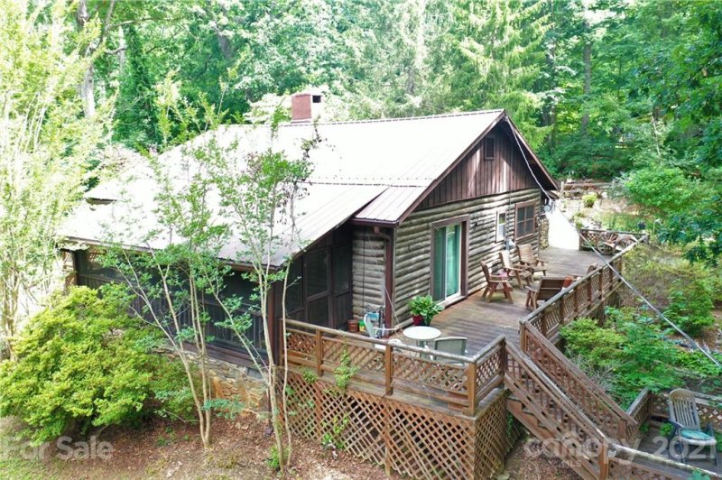 Property image 2 at 20 Deavermont Circle, Asheville, NC 28806