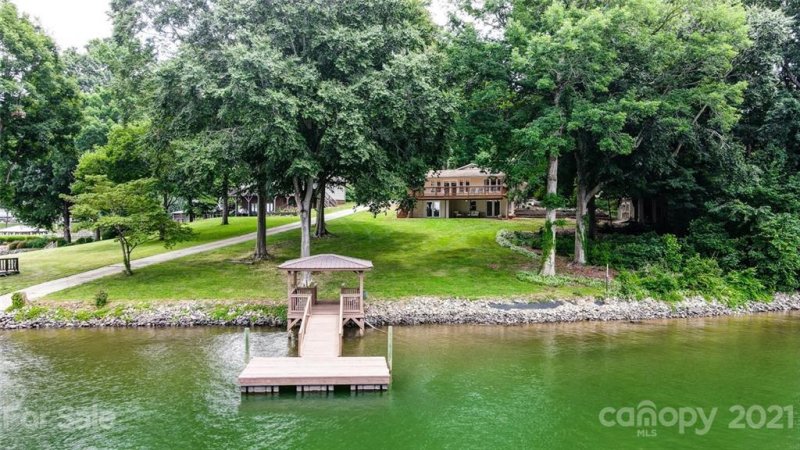 Property image 3 at 7788 Bankhead Road, Denver, NC 28037