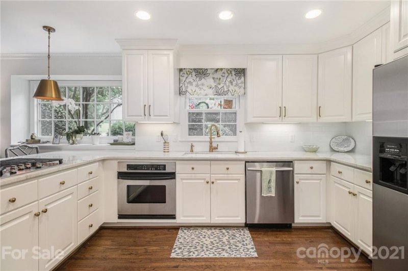 Property image 4 at 3931 Braxton Drive, Charlotte, NC 28226