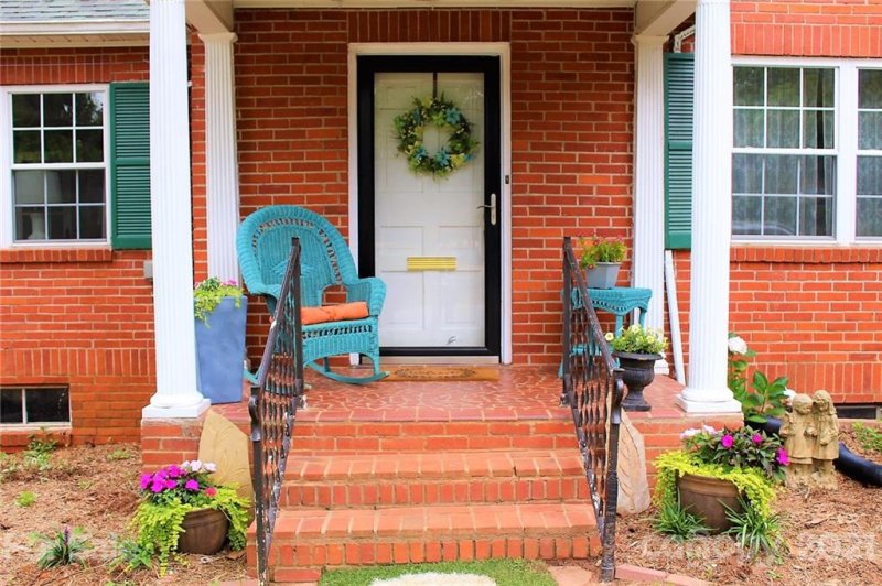 Property image 5 at 528 Westview Street, Lenoir, NC 28645