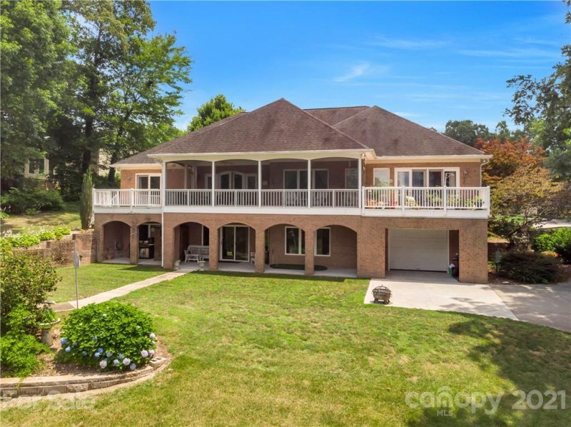 Property image 2 at 154 Quail Hollow Drive, Kings Mountain, NC 28086