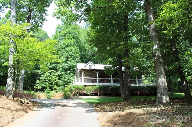 3402 White Oak Mountain Road