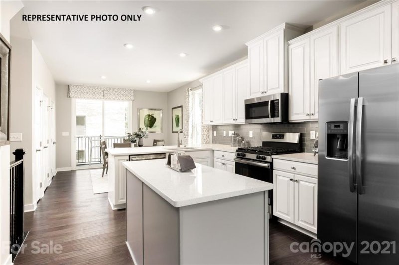 Property image 2 at 1222 S Gleason Way, Charlotte, NC 28217