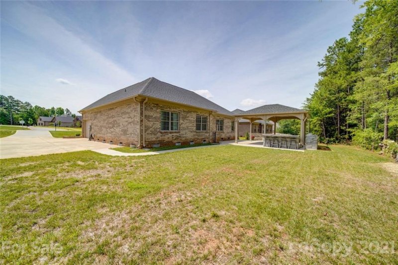 Property image 4 at 3269 Fairmead Drive, Concord, NC 28025