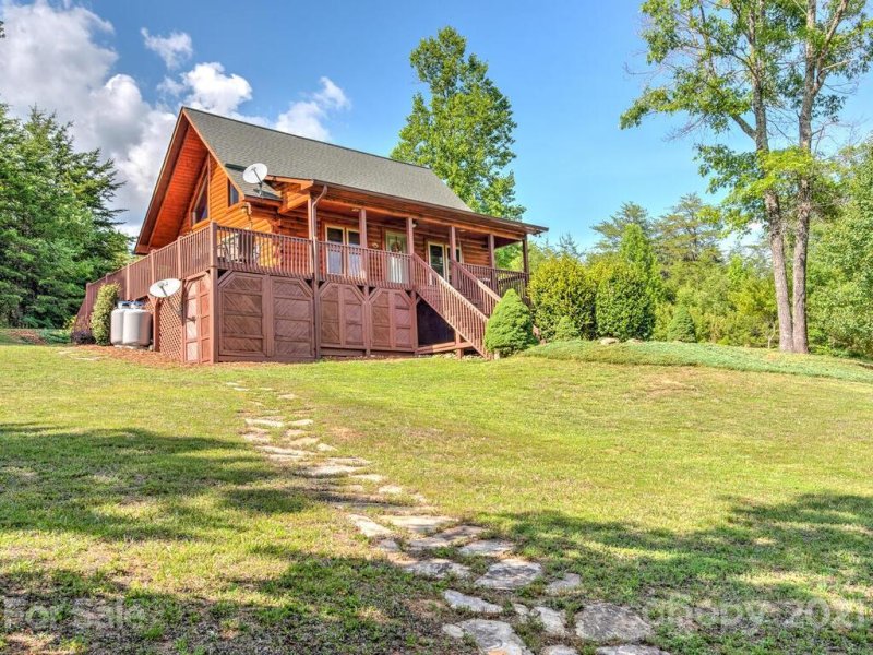 Property image 2 at 512 Sweetbriar Road, Lake Lure, NC 28746