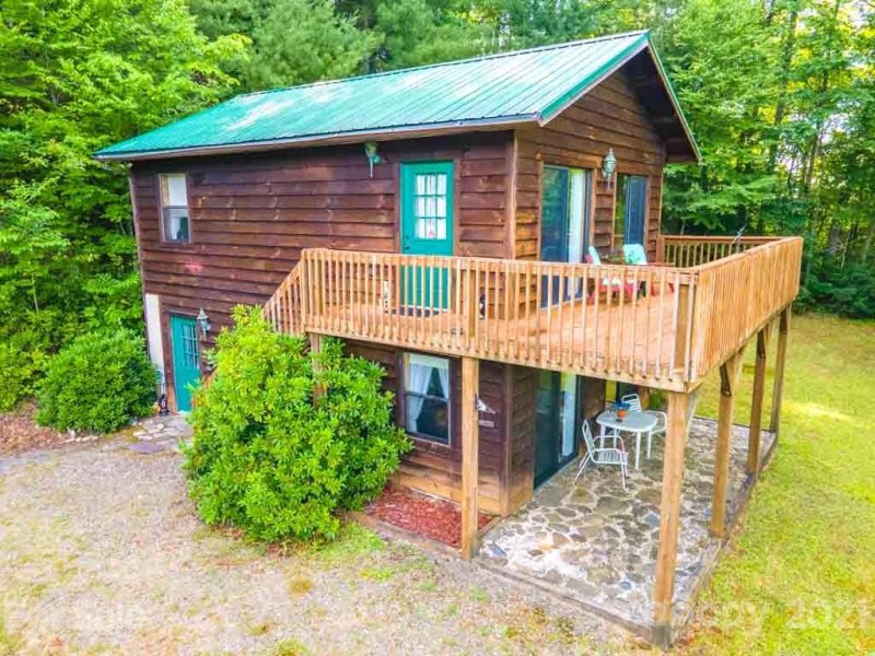 Property image 2 at 195 Mopie Maple Drive, Waynesville, NC 28785