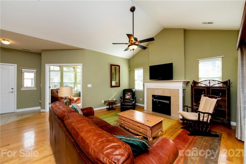 Property image 4 at 4767 Polo Gate Boulevard, Charlotte, NC 28216