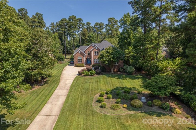 Property image 4 at 315 Greenbay Road, Mooresville, NC 28117