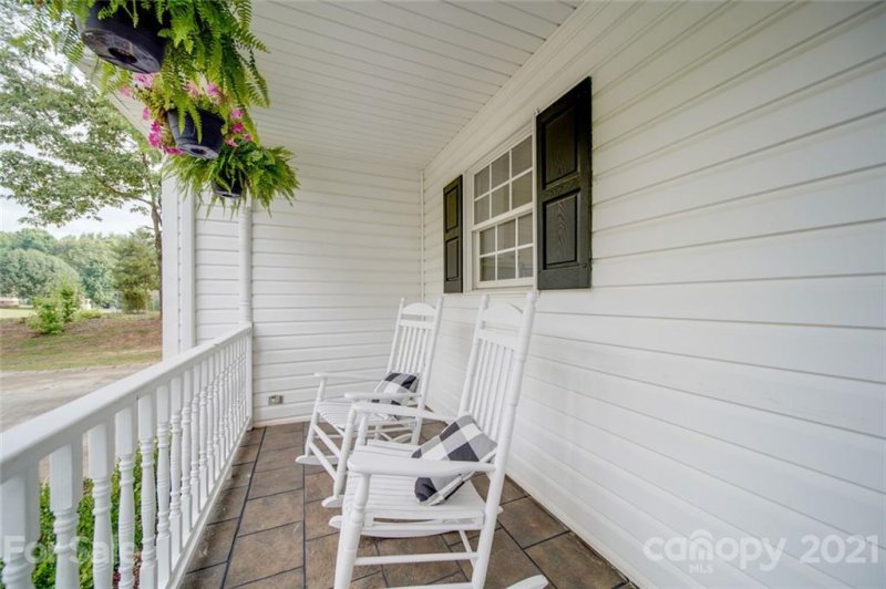 Property image 3 at 609 Stacy Ridge Road, Gastonia, NC 28052