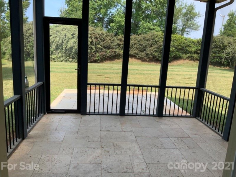 Property image 4 at 8107 Caliterra Drive, Charlotte, NC 28227