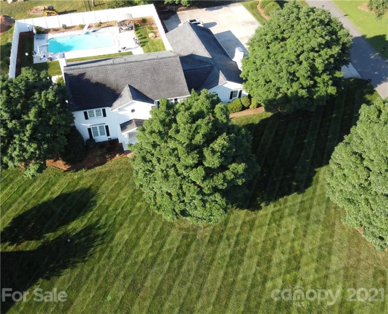 Property image 3 at 100 Wynnchester Road, Gastonia, NC 28056