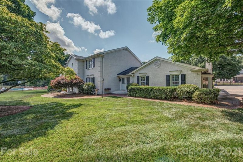 Property image 5 at 100 Wynnchester Road, Gastonia, NC 28056