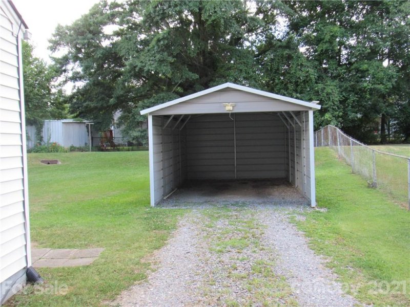 Property image 5 at 104 Algedon Drive, Bessemer City, NC 28016