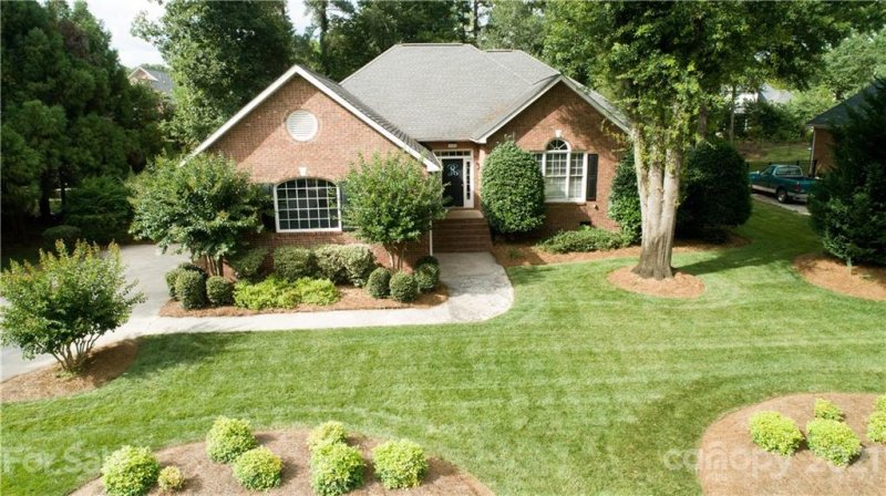 Property image 2 at 1602 Summit View Drive, Rock Hill, SC 29732