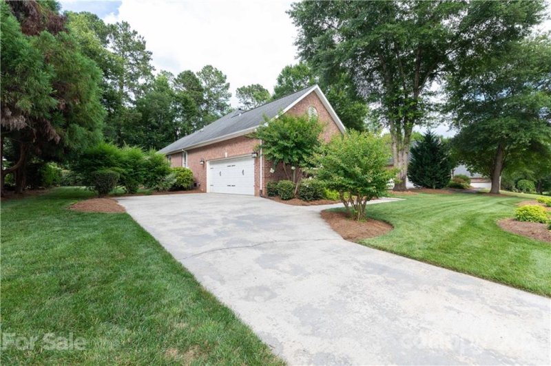 Property image 3 at 1602 Summit View Drive, Rock Hill, SC 29732