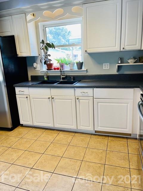 Property image 4 at 1024 Old Mountain View Road, Mount Holly, NC 28120