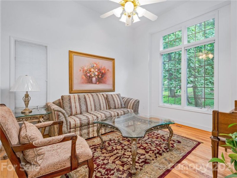 Property image 5 at 26 Weston Heights Drive, Asheville, NC 28803